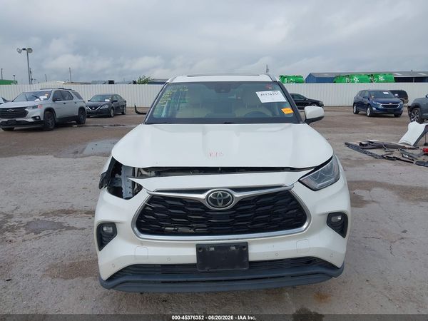2020 TOYOTA HIGHLANDER LIMITED