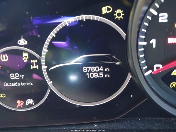 2019 PORSCHE CAYENNE