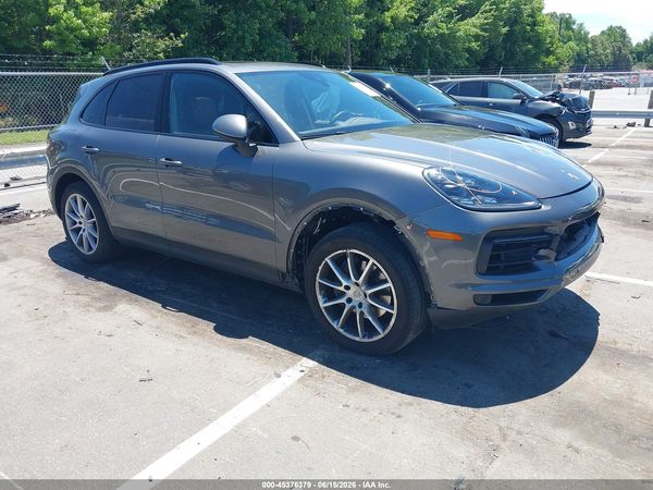 2019 PORSCHE CAYENNE