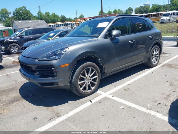 2019 PORSCHE CAYENNE