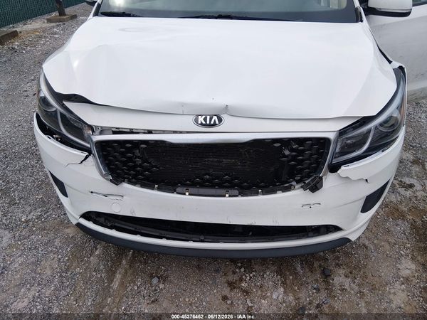 2017 KIA SEDONA LX