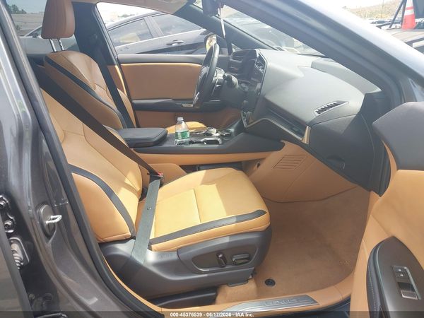 2024 LEXUS RZ 450E PREMIUM