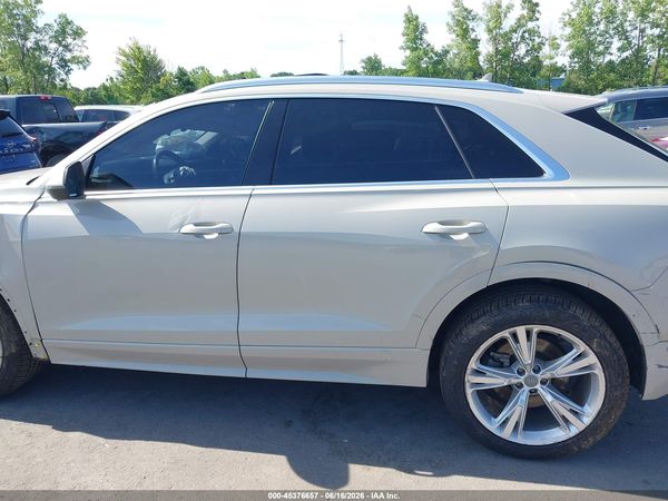 2020 AUDI Q8