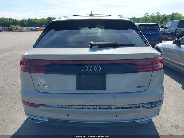 2020 AUDI Q8