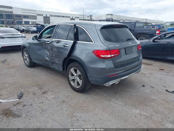 2016 MERCEDES-BENZ GLC 300 4MATIC