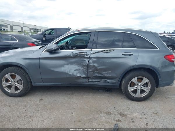2016 MERCEDES-BENZ GLC 300 4MATIC