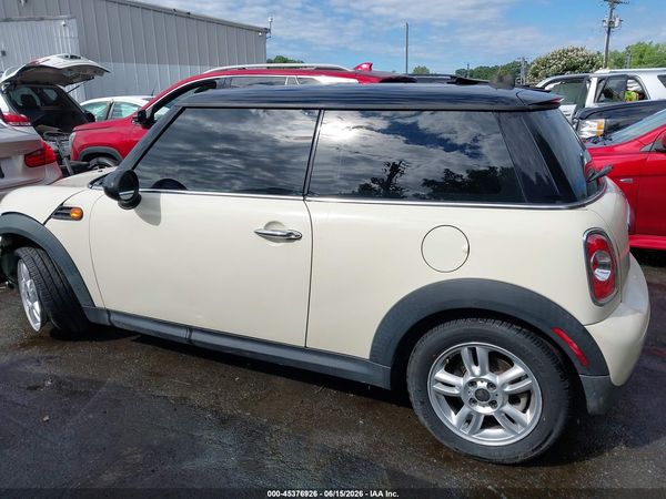 2012 MINI COOPER