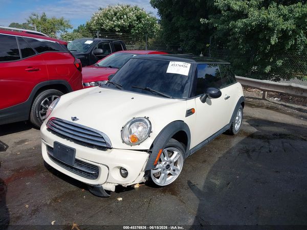 2012 MINI COOPER