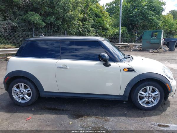 2012 MINI COOPER