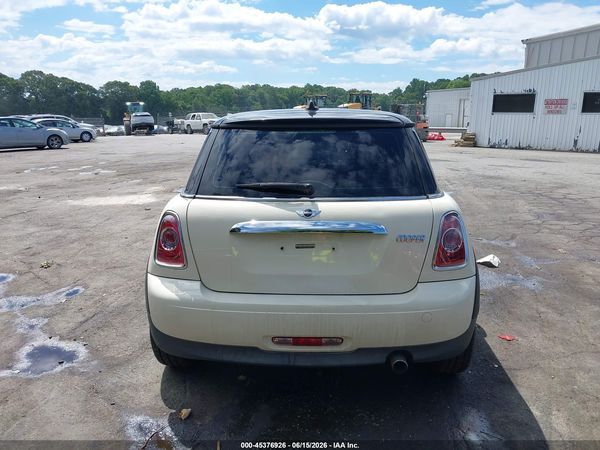 2012 MINI COOPER