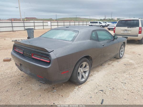 2018 DODGE CHALLENGER SXT