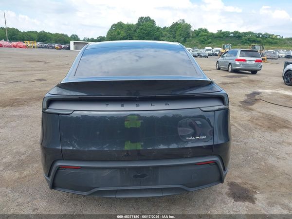 2026 TESLA MODEL Y