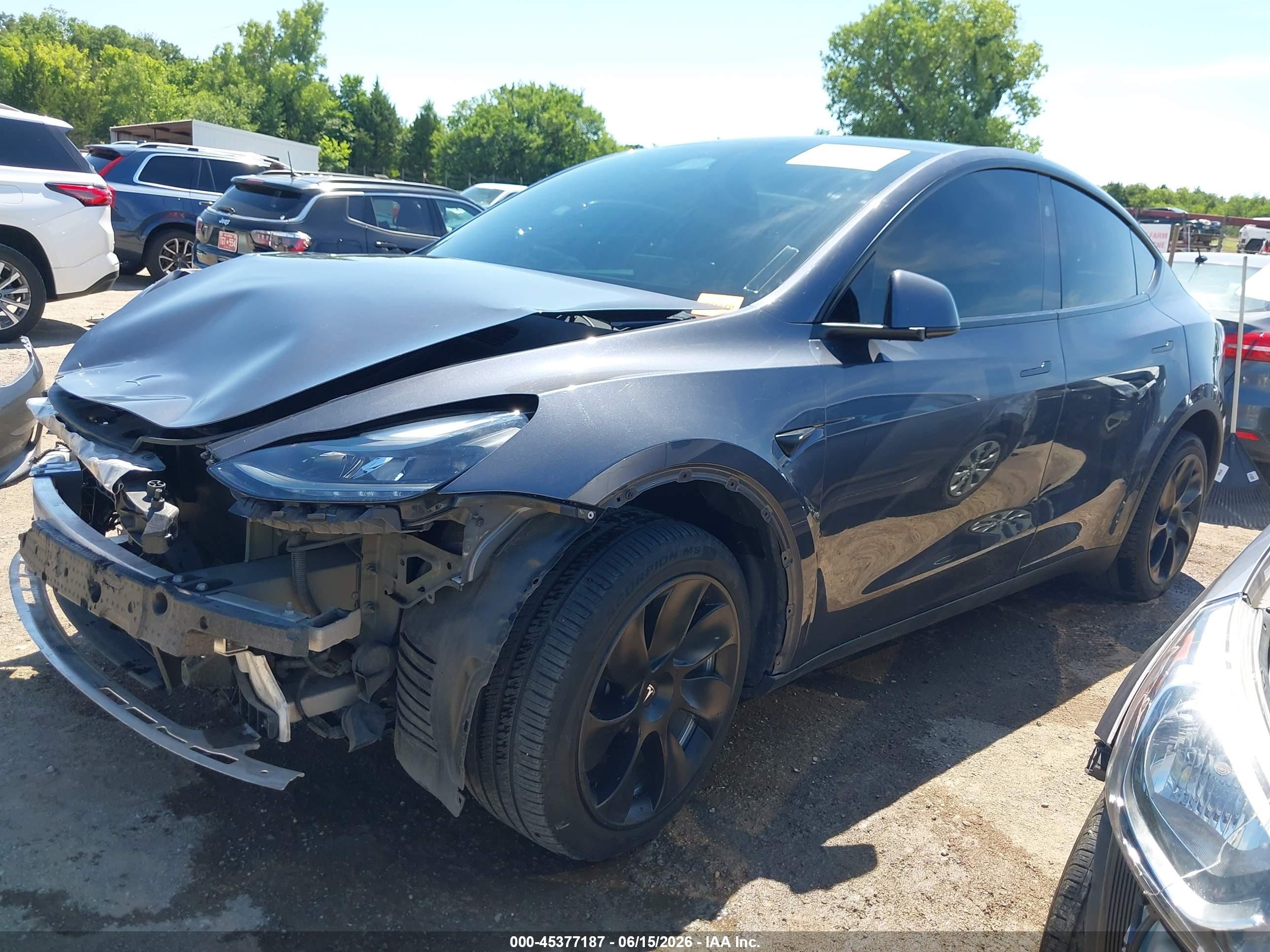 2023 TESLA MODEL Y