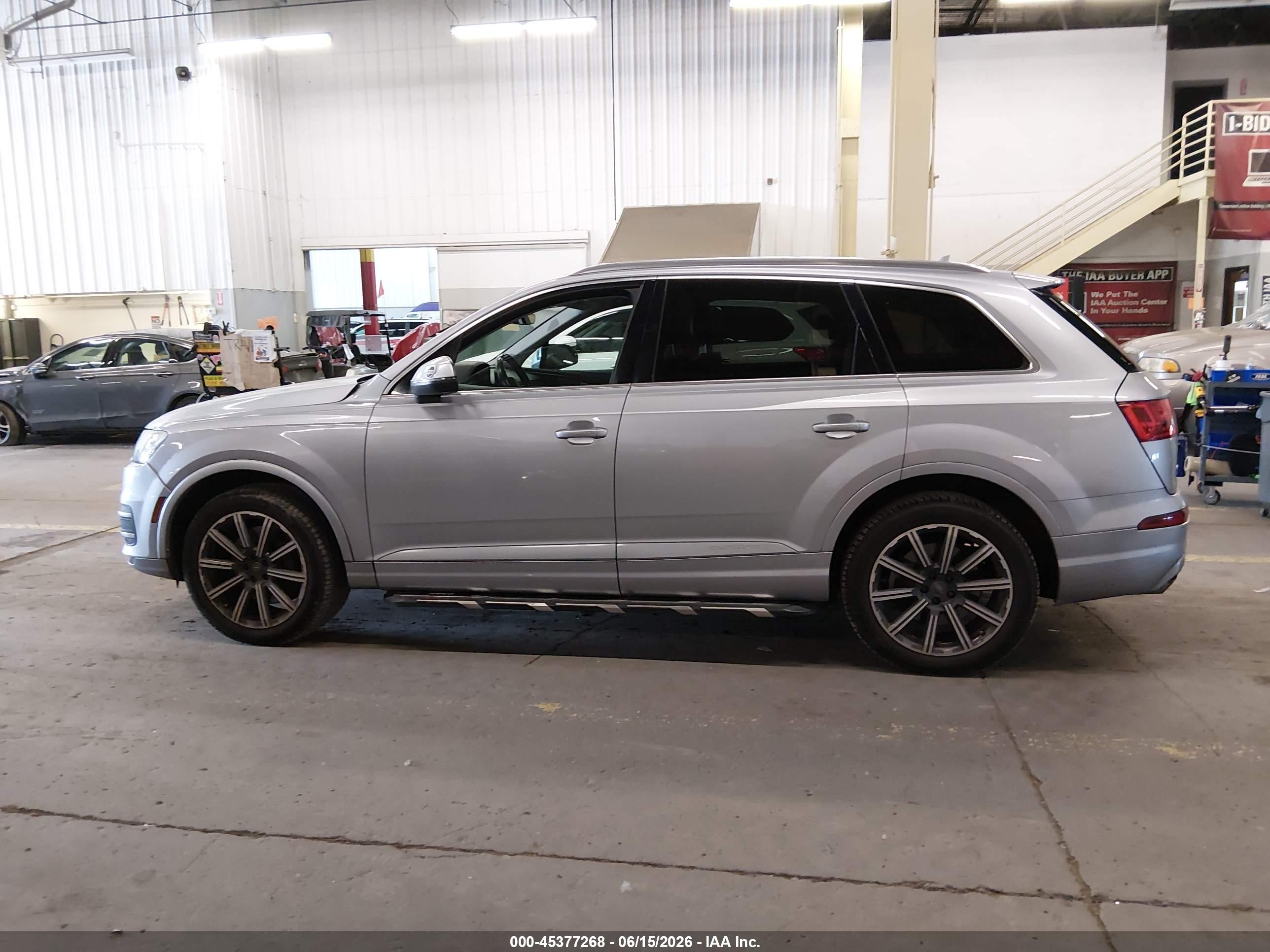 2017 AUDI Q7 3.0T PREMIUM
