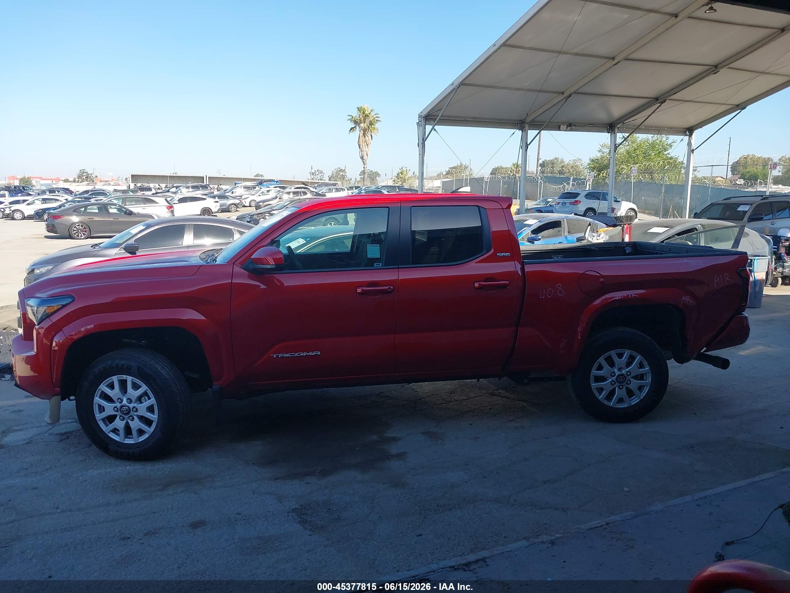 2025 TOYOTA TACOMA SR5