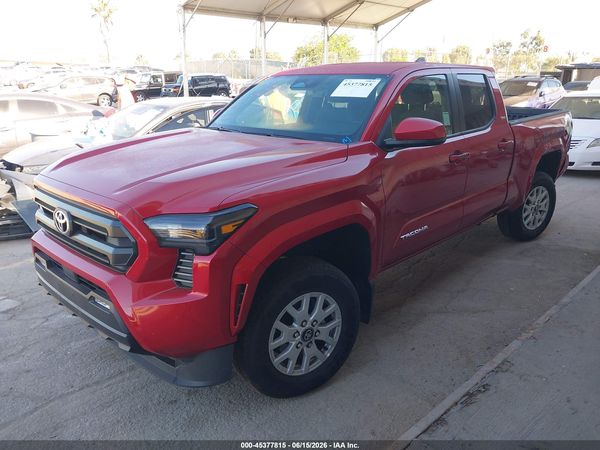 2025 TOYOTA TACOMA SR5