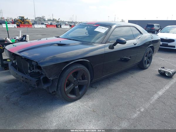 2012 DODGE CHALLENGER SXT