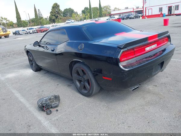 2012 DODGE CHALLENGER SXT