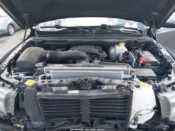 2019 RAM 1500 LARAMIE  4X4 6'4 BOX