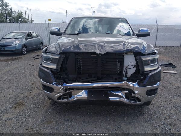2019 RAM 1500 LARAMIE  4X4 6'4 BOX