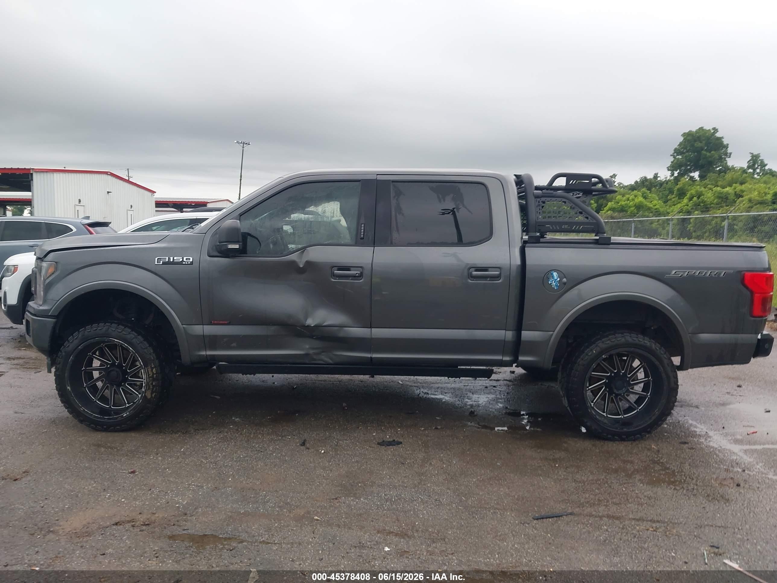 2019 FORD F-150 XLT