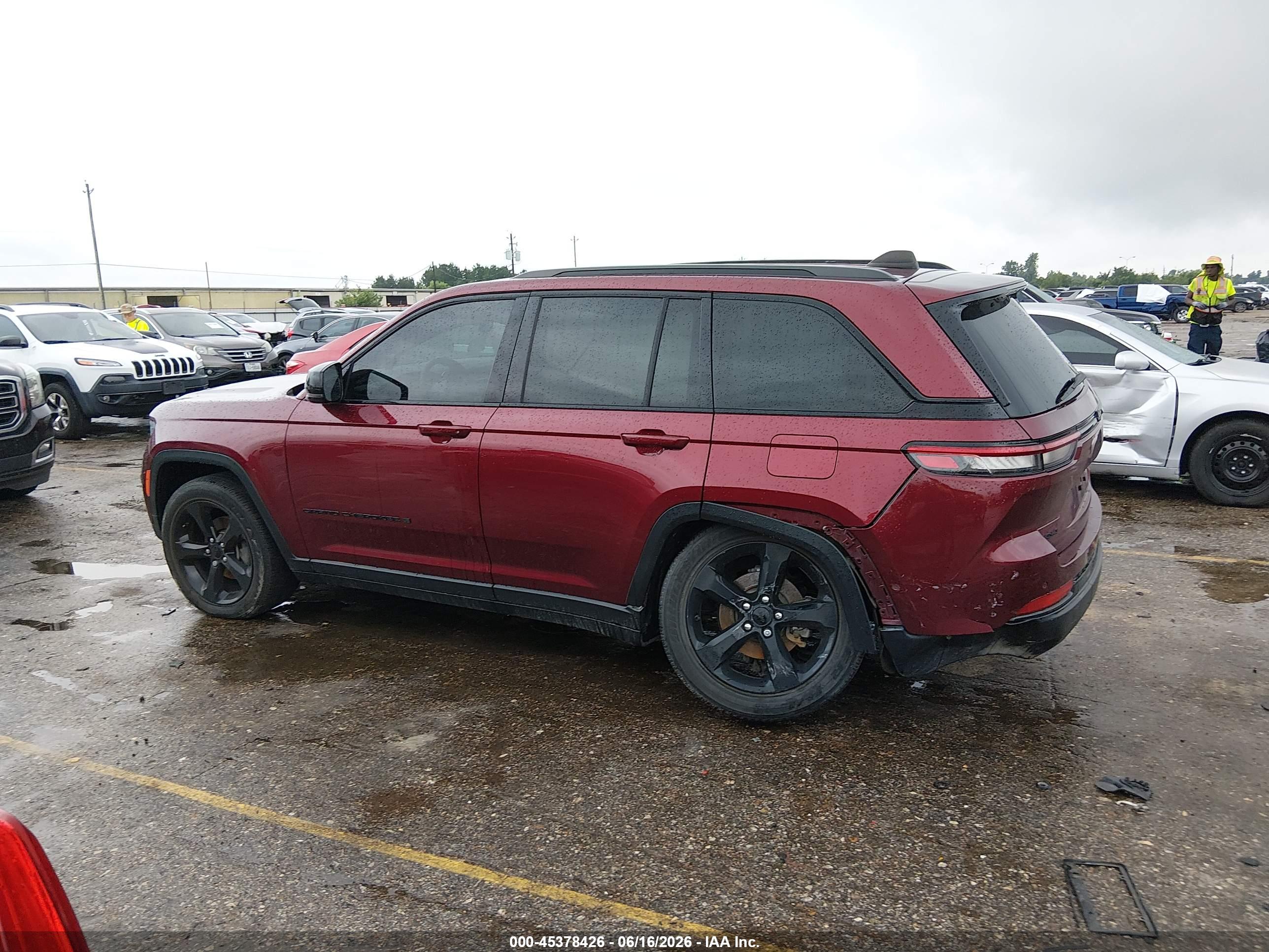2023 JEEP GRAND CHEROKEE ALTITUDE 4X4