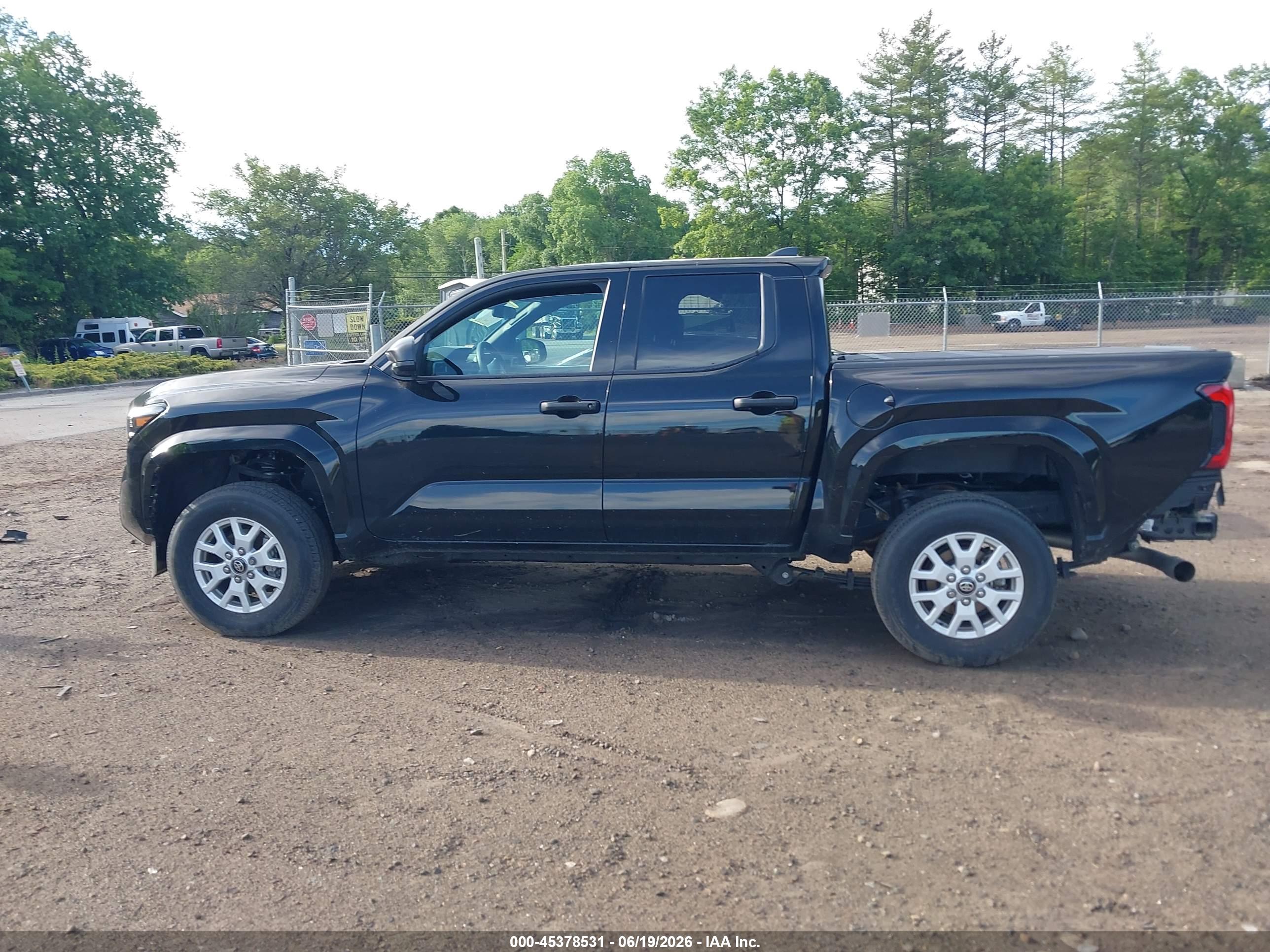 2025 TOYOTA TACOMA SR