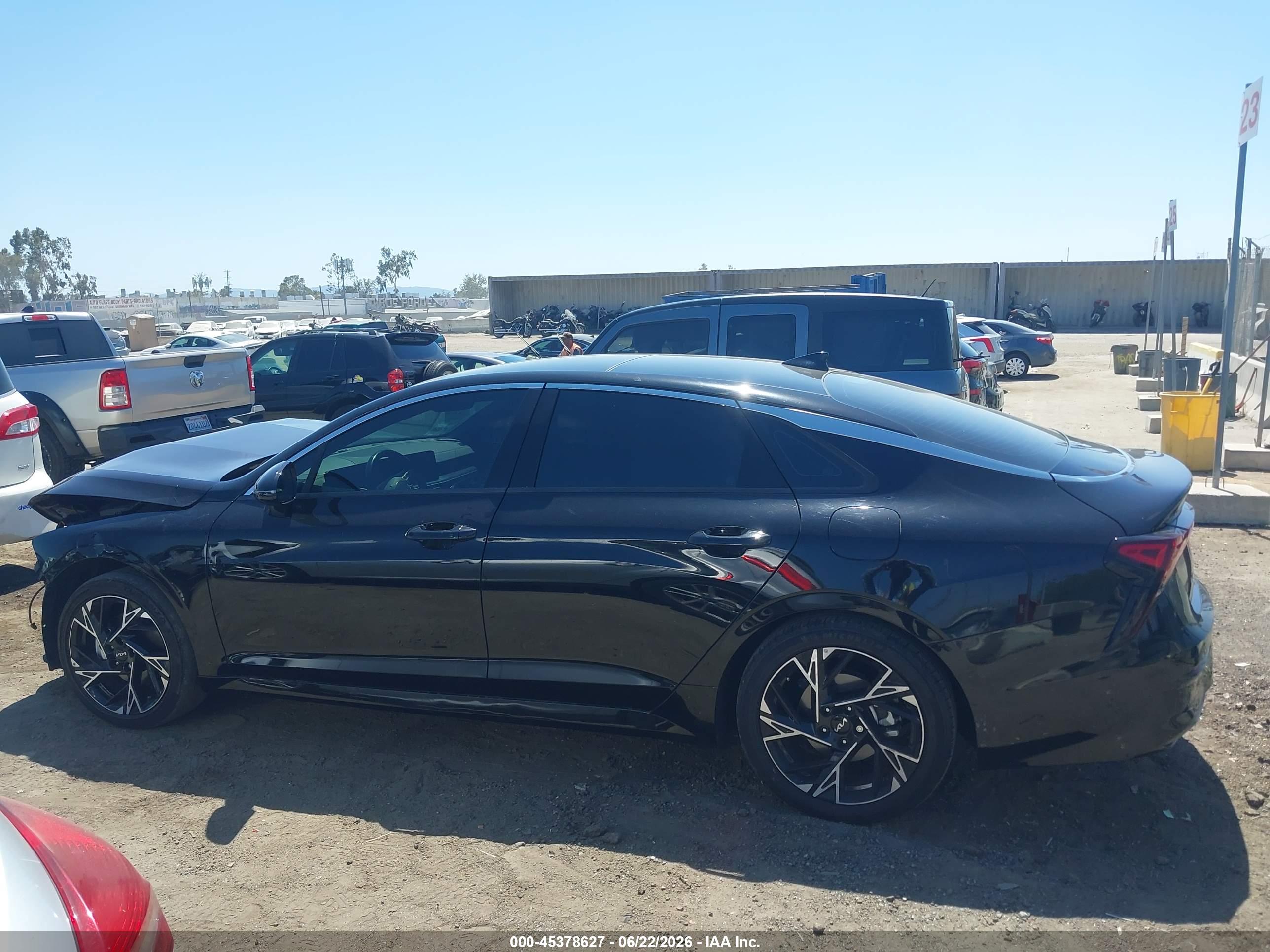 2025 KIA K5 GT-LINE