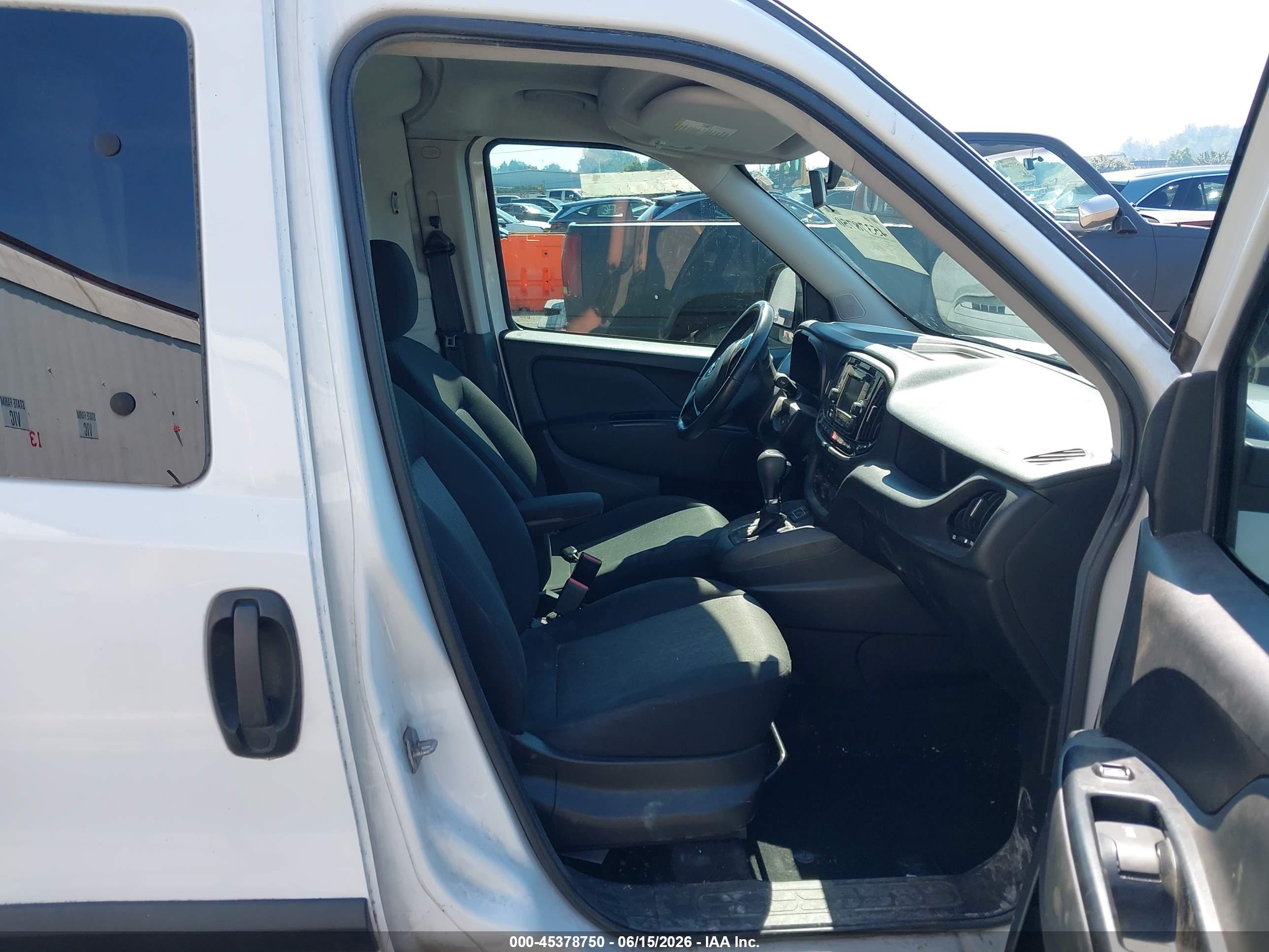 2017 RAM PROMASTER CITY TRADESMAN SLT