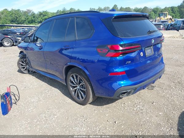 2025 BMW X5 M60I