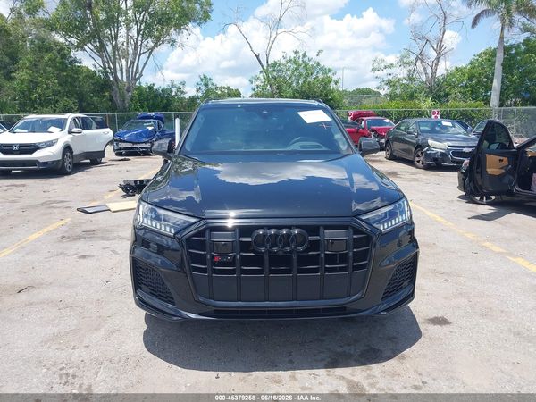 2023 AUDI SQ7