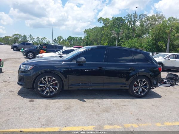 2023 AUDI SQ7