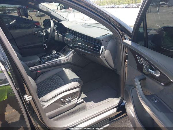 2023 AUDI SQ7