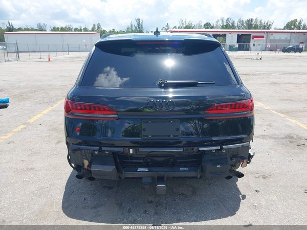 2023 AUDI SQ7