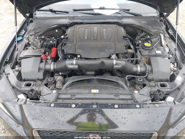 2017 JAGUAR XE 35T R-SPORT