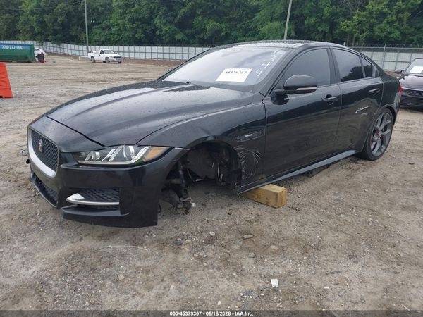 2017 JAGUAR XE 35T R-SPORT