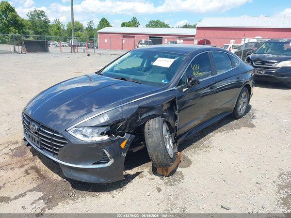2022 HYUNDAI SONATA SE