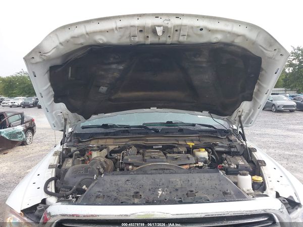 2018 RAM 3500 LARAMIE  4X4 8' BOX