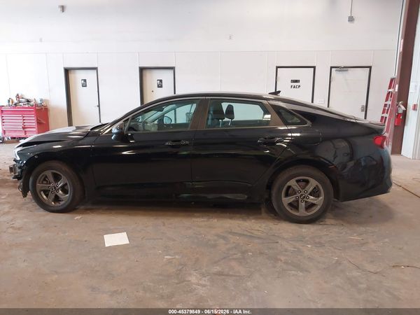 2021 KIA K5 LXS