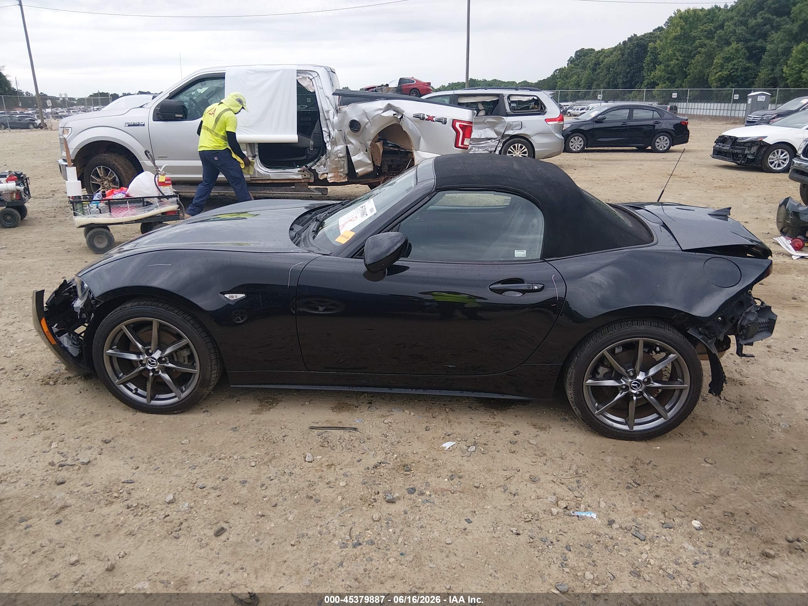 2016 MAZDA MX-5 MIATA GRAND TOURING