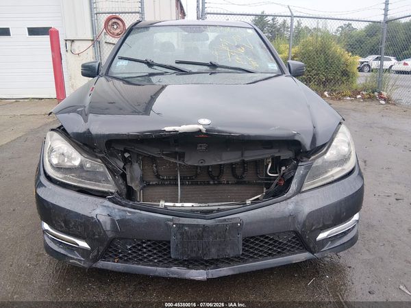 2013 MERCEDES-BENZ C 300 SPORT 4MATIC