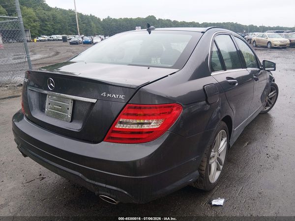 2013 MERCEDES-BENZ C 300 SPORT 4MATIC