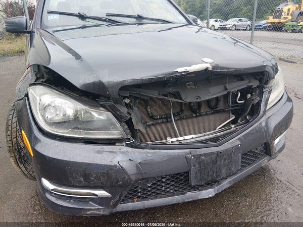 2013 MERCEDES-BENZ C 300 SPORT 4MATIC