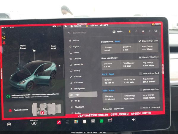 2025 TESLA MODEL Y