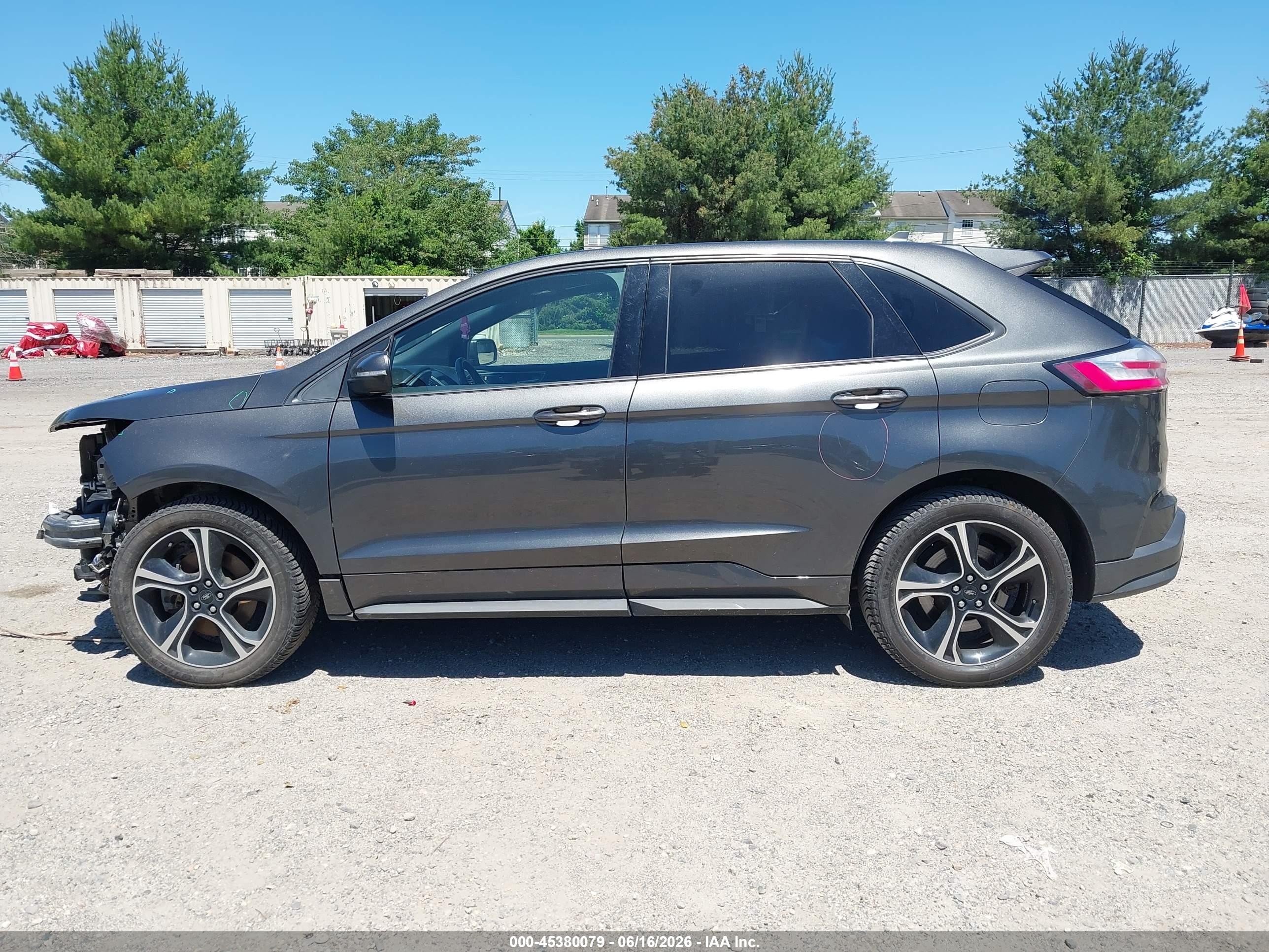 2019 FORD EDGE ST