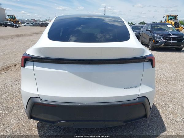 2026 TESLA MODEL Y