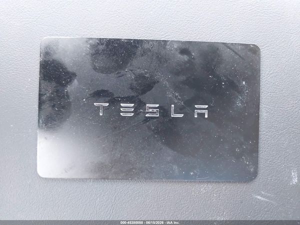2026 TESLA MODEL Y