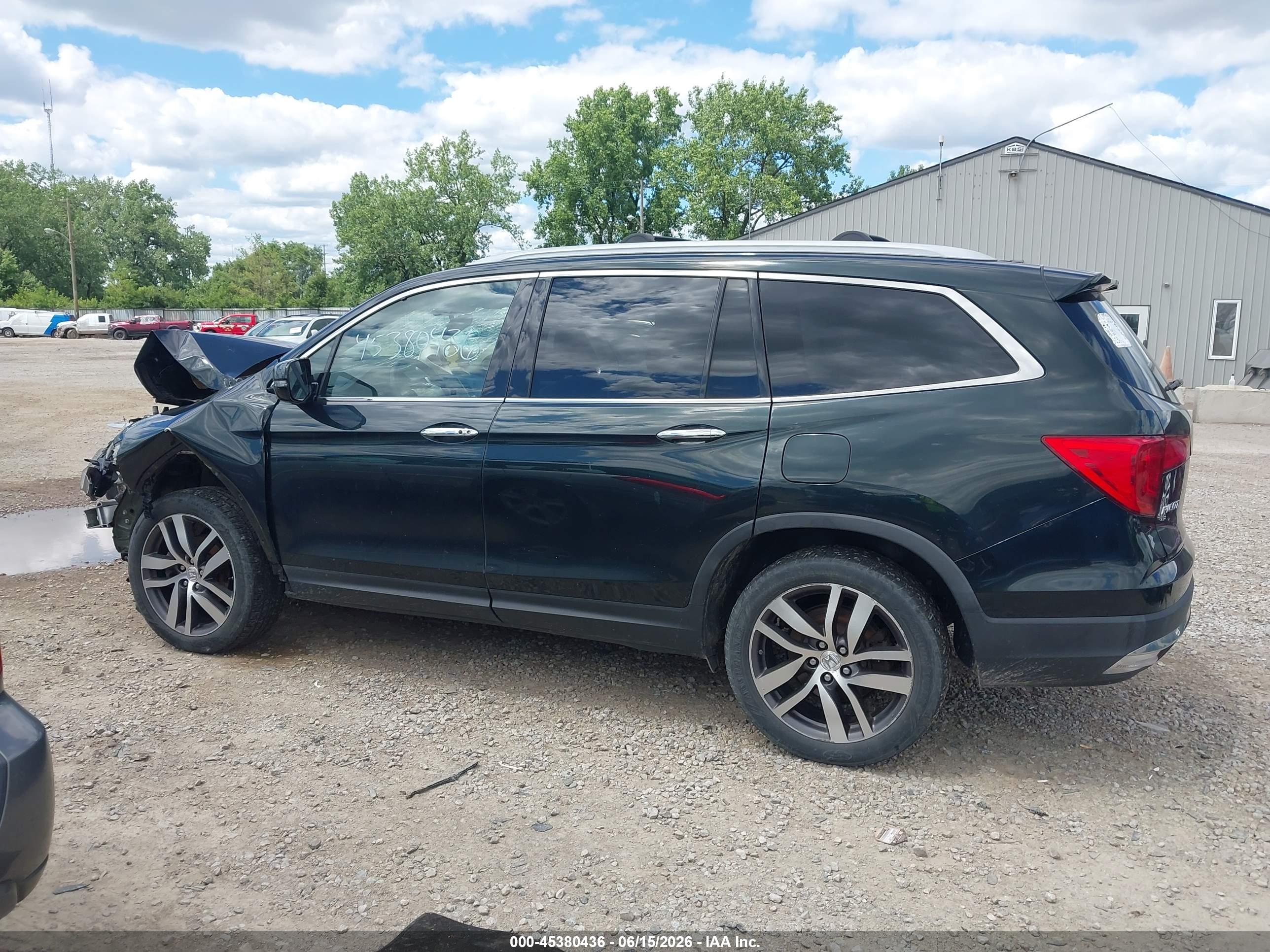 2017 HONDA PILOT TOURING