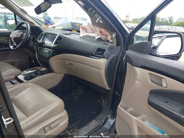 2017 HONDA PILOT TOURING
