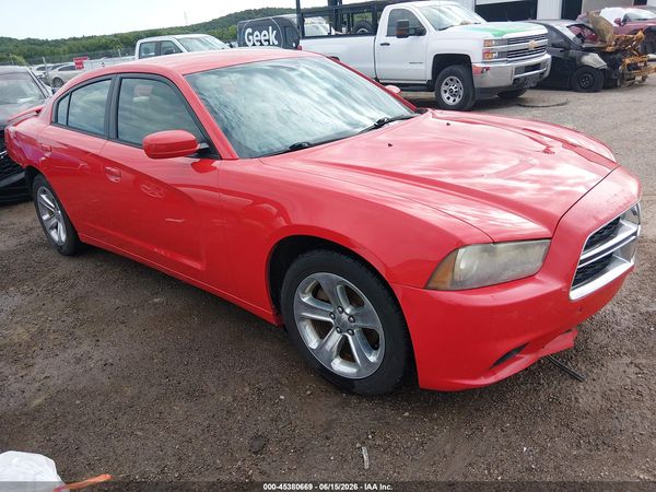 2014 DODGE CHARGER SXT